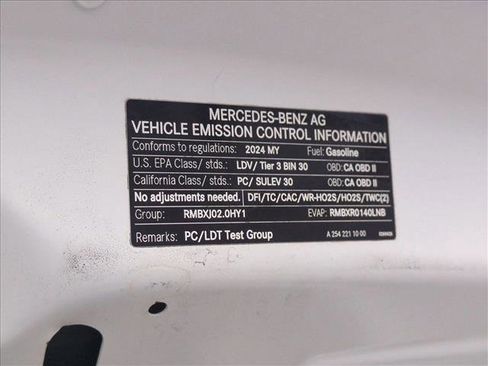 Used 2024 Mercedes-Benz GLC 300 image 25