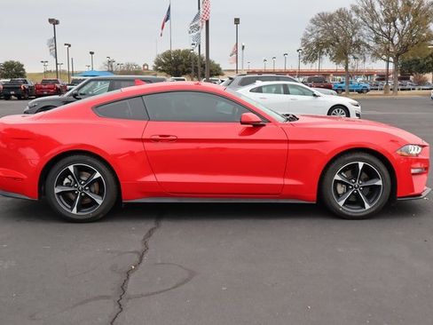 Used 2021 Ford Mustang Coupe image 10