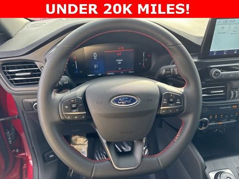Used 2025 Ford Escape ST-Line image 16