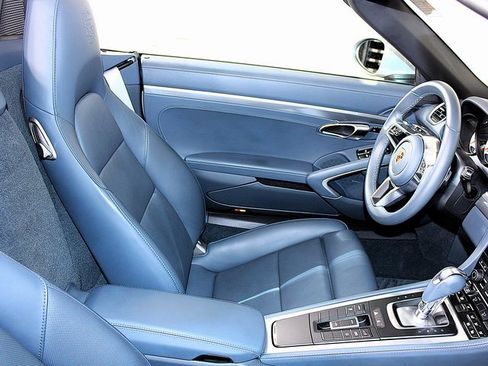 Used 2025 Porsche 718 Boxster S image 23