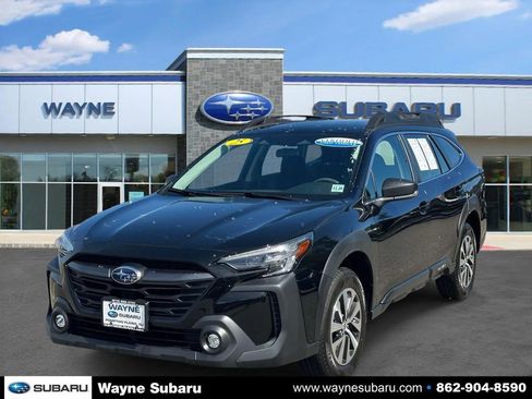 Certified 2025 Subaru Outback AWD/4WD image 2