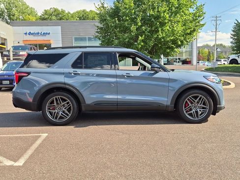 New 2026 Ford Explorer ST AWD/4WD image 4