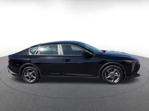 Used 2025 Kia K4 FWD image 16