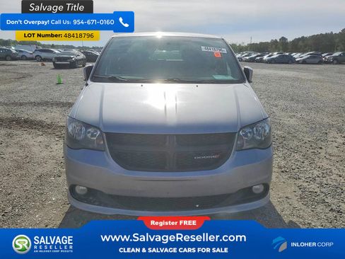 Used 2018 Dodge Grand Caravan SE image 7