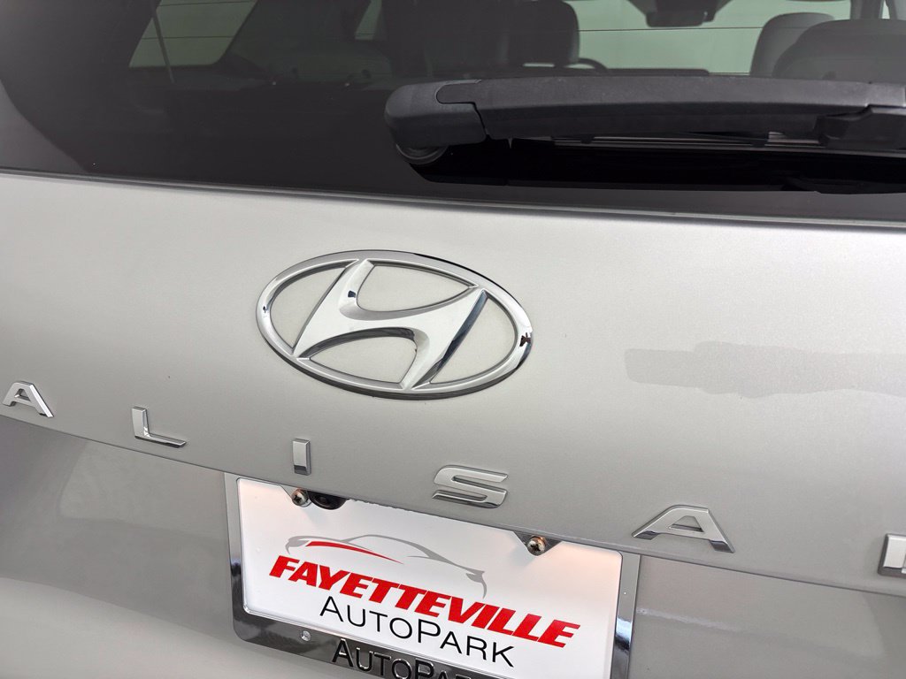 Used 2024 Hyundai Palisade SEL FWD image 11