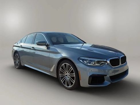 Used 2018 BMW 540i RWD image 1