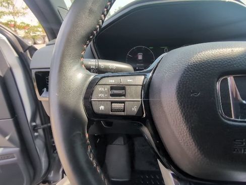 Used 2023 Honda CR-V Sport Touring image 16