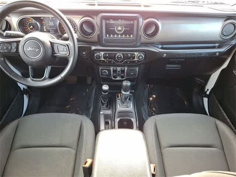 Used 2020 Jeep Wrangler Unlimited Sport image 26