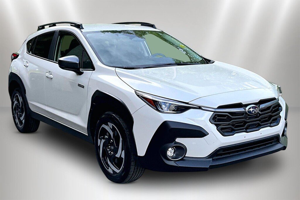 New 2026 Subaru Crosstrek 2.5i Limited w/ Crosstrek Mirror Package AWD/4WD image 1
