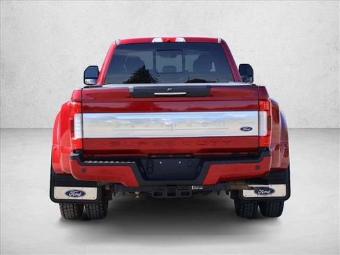 Used 2017 Ford F450 Platinum w/ Platinum Ultimate Package AWD/4WD image 7