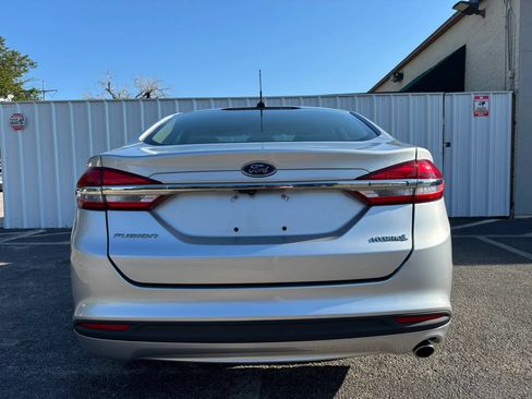 Used 2018 Ford Fusion S FWD image 4