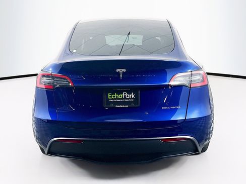 Used 2024 Tesla Model Y Long Range image 7