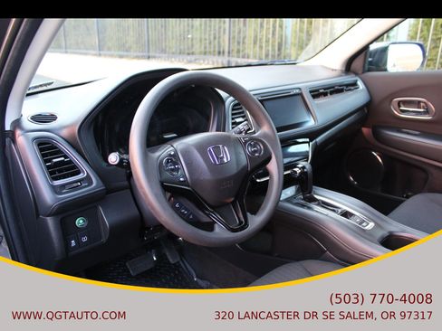 Used 2016 Honda HR-V EX image 10