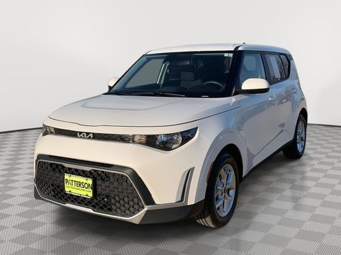 Used 2024 Kia Soul LX w/ Option Group 015 image 4