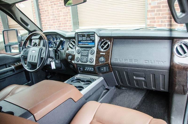 Used 2014 Ford F350 Lariat w/ Camper Package AWD/4WD image 5