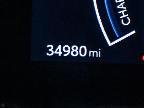 Used 2025 Toyota Camry LE image 24