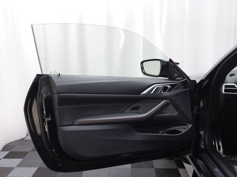 Used 2025 BMW M4 CS AWD/4WD image 5