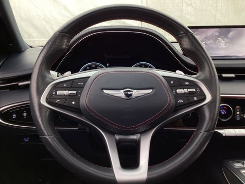Used 2023 Genesis GV70 2.5T w/ Sport Prestige Package AWD/4WD image 42