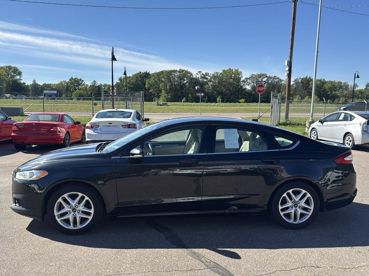 Used 2013 Ford Fusion SE FWD image 8