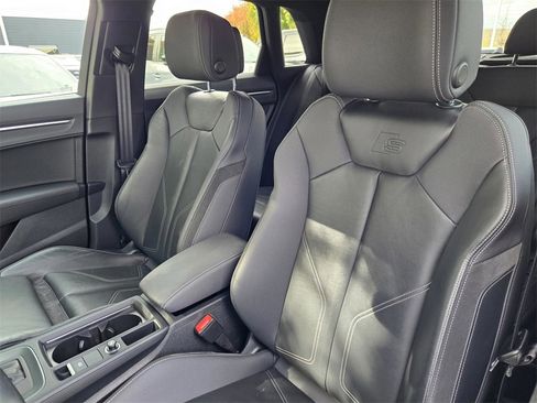 Used 2021 Audi Q3 2.0T Premium w/ Convenience Package image 20