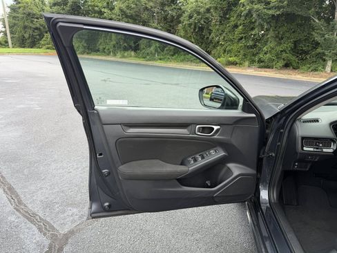 Used 2023 Honda Civic LX image 16