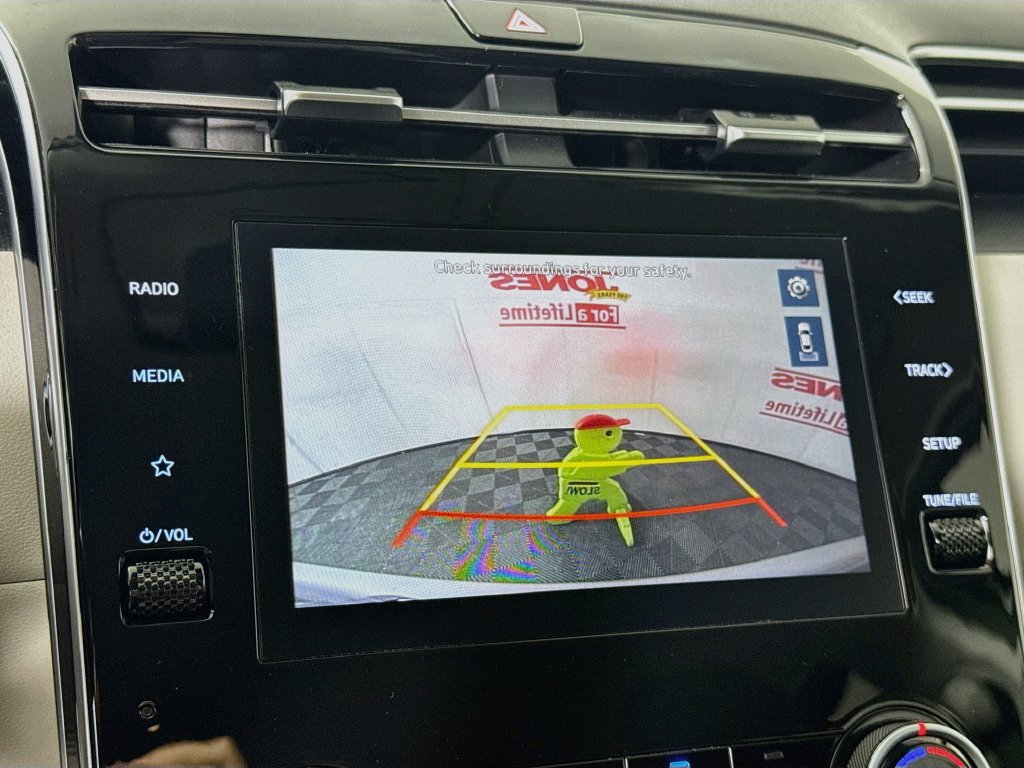 Certified 2023 Hyundai Tucson SEL AWD/4WD image 6