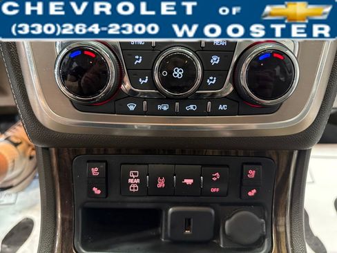 Used 2015 GMC Acadia Denali image 25