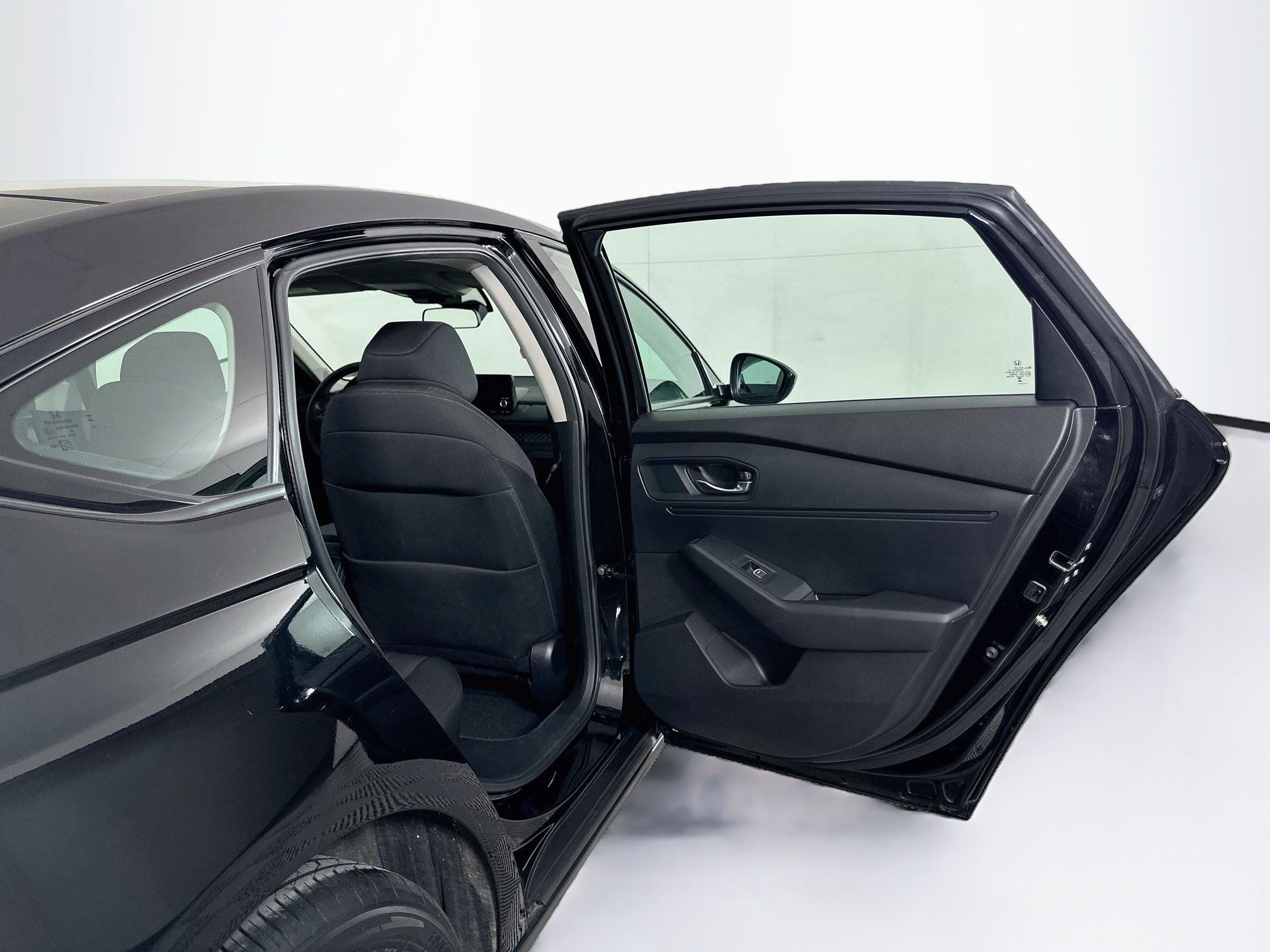 Used 2025 Honda Accord SE image 29