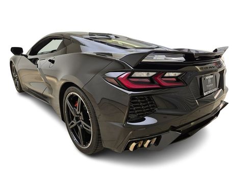 Used 2020 Chevrolet Corvette Stingray Premium Cpe w/ 3LT Preferred Equipment Group image 11