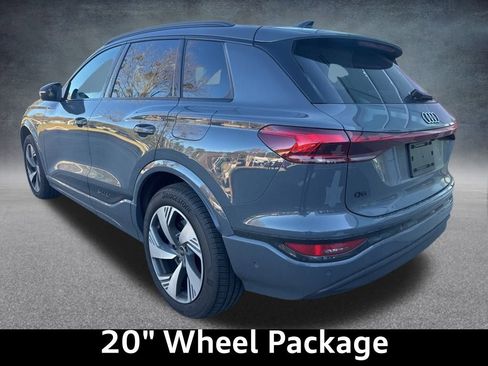 Used 2025 Audi Q6 e-tron Premium Plus w/ Premium Plus image 2