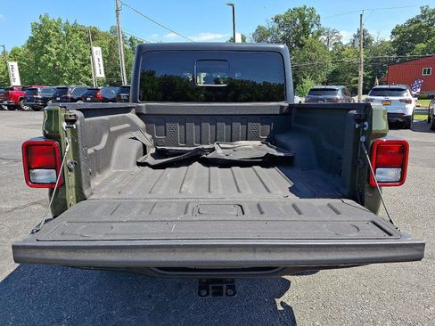 Certified 2021 Jeep Gladiator Sport image 28