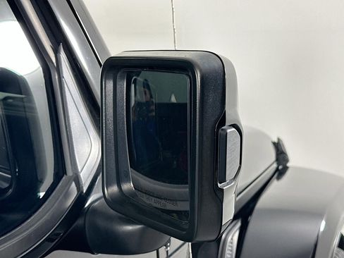 Used 2021 Jeep Wrangler Unlimited Sahara image 10