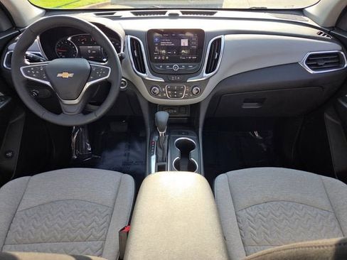 Used 2023 Chevrolet Equinox LT FWD image 13
