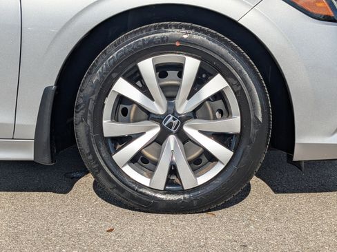Used 2024 Honda Civic LX image 13