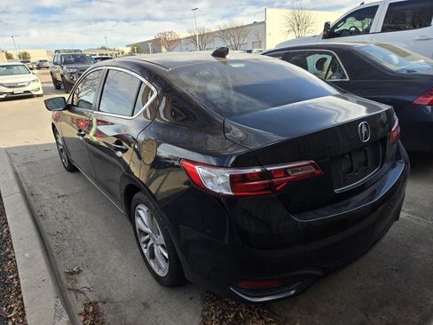 Used 2016 Acura ILX image 4