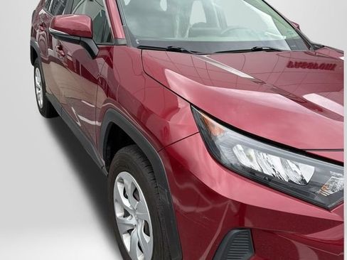 Used 2019 Toyota RAV4 LE AWD/4WD image 7