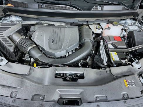 New 2025 Chevrolet Traverse LT w/ LPO, Floor Liner Package image 31