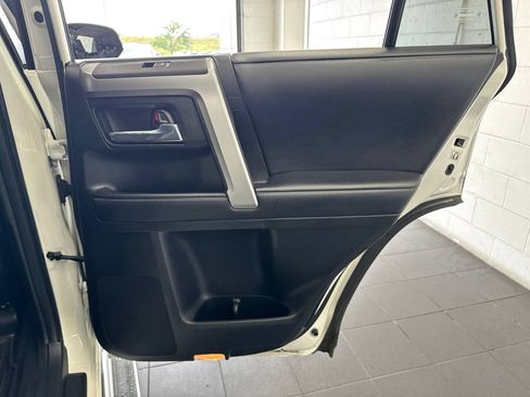 Used 2019 Toyota 4Runner Limited AWD/4WD image 49