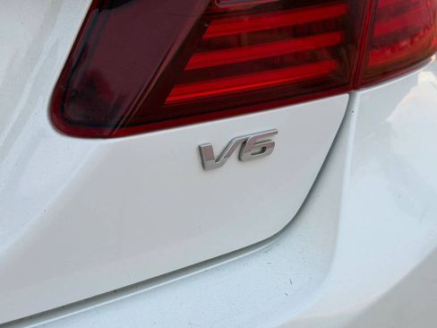 Used 2017 Honda Accord EX-L image 11