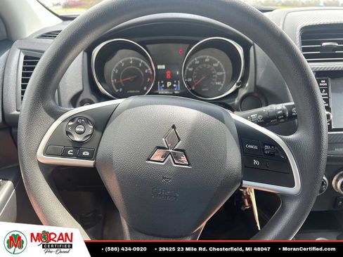 Used 2025 Mitsubishi Outlander Sport AWD image 17