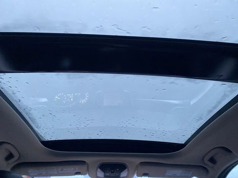 Used 2022 INFINITI QX50 Sensory image 26