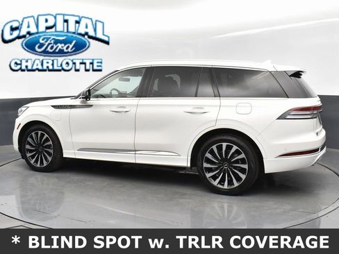 Used 2023 Lincoln Aviator Black Label Grand Touring w/ Class IV Trailer Tow Package image 7