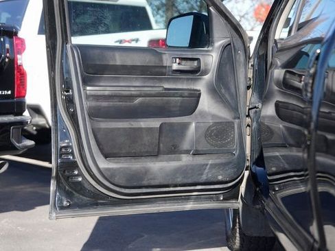 Used 2019 Toyota Tundra SR image 29