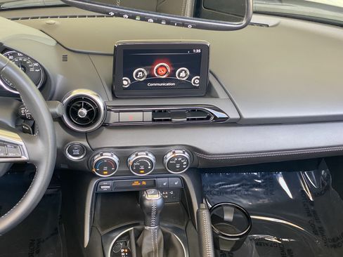 Certified 2023 MAZDA MX-5 Miata Grand Touring RWD image 27
