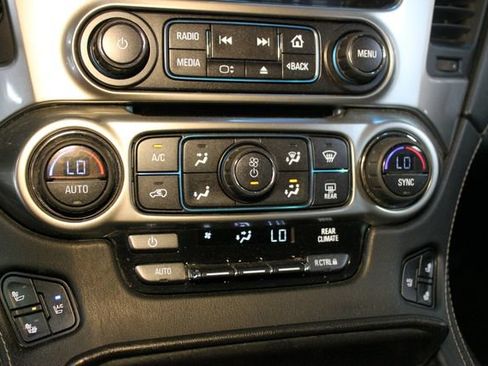 Used 2016 Chevrolet Tahoe LTZ AWD/4WD image 30