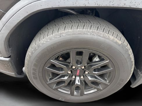 Used 2022 GMC Sierra 1500 Elevation w/ Elevation Premium Package image 10