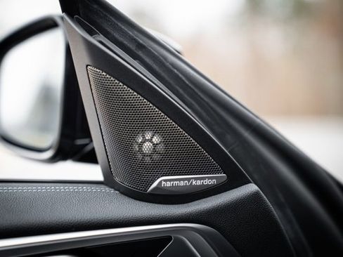 Used 2023 BMW M440i Convertible w/ Premium Package image 43