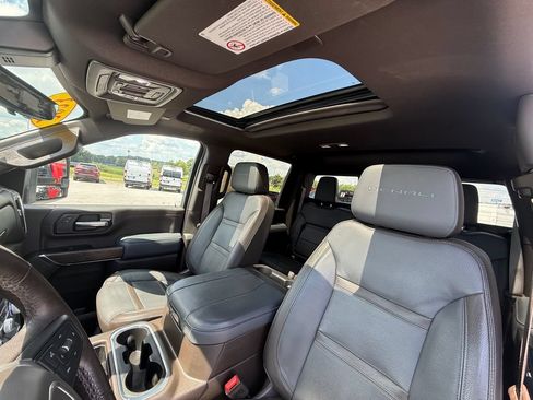 Used 2023 GMC Sierra 2500 Denali w/ Denali Ultimate Package AWD/4WD image 21