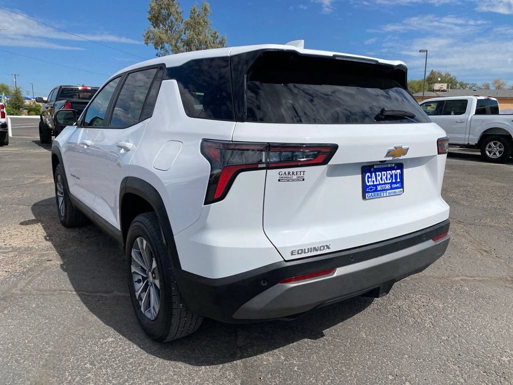 Used 2025 Chevrolet Equinox LT FWD image 18