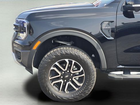 Used 2025 Ford Ranger Lariat AWD/4WD image 9